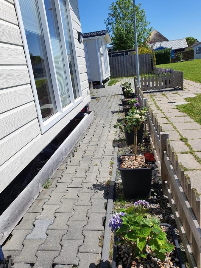 Holidays In Dirkshorn Exterior foto